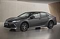 Der Verkauf des neuen Camry Hybrid beginnt in der Schweiz Ende dieses Jahres. Die Preise werden zum Makrstart bekannt gegeben.